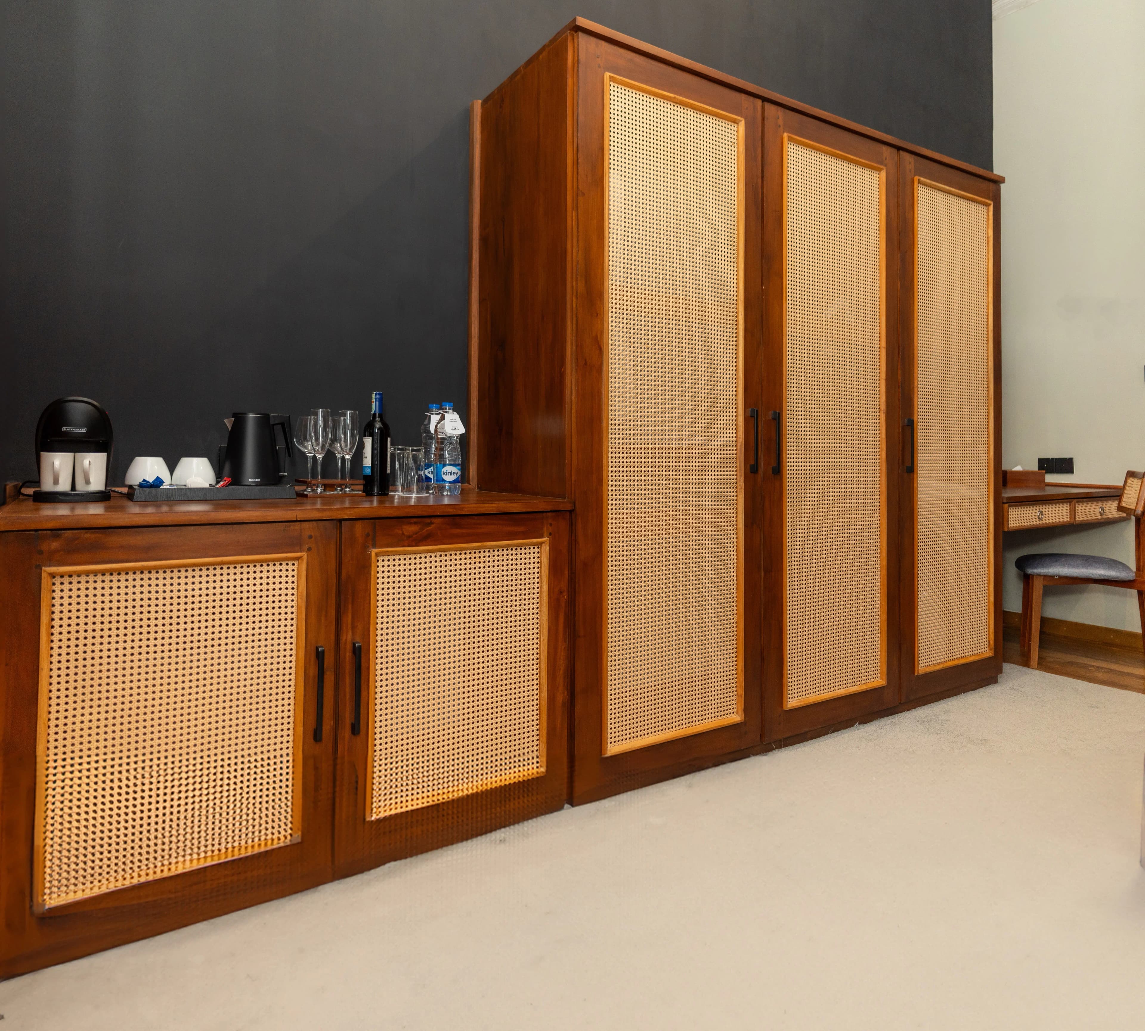 Suite view 13